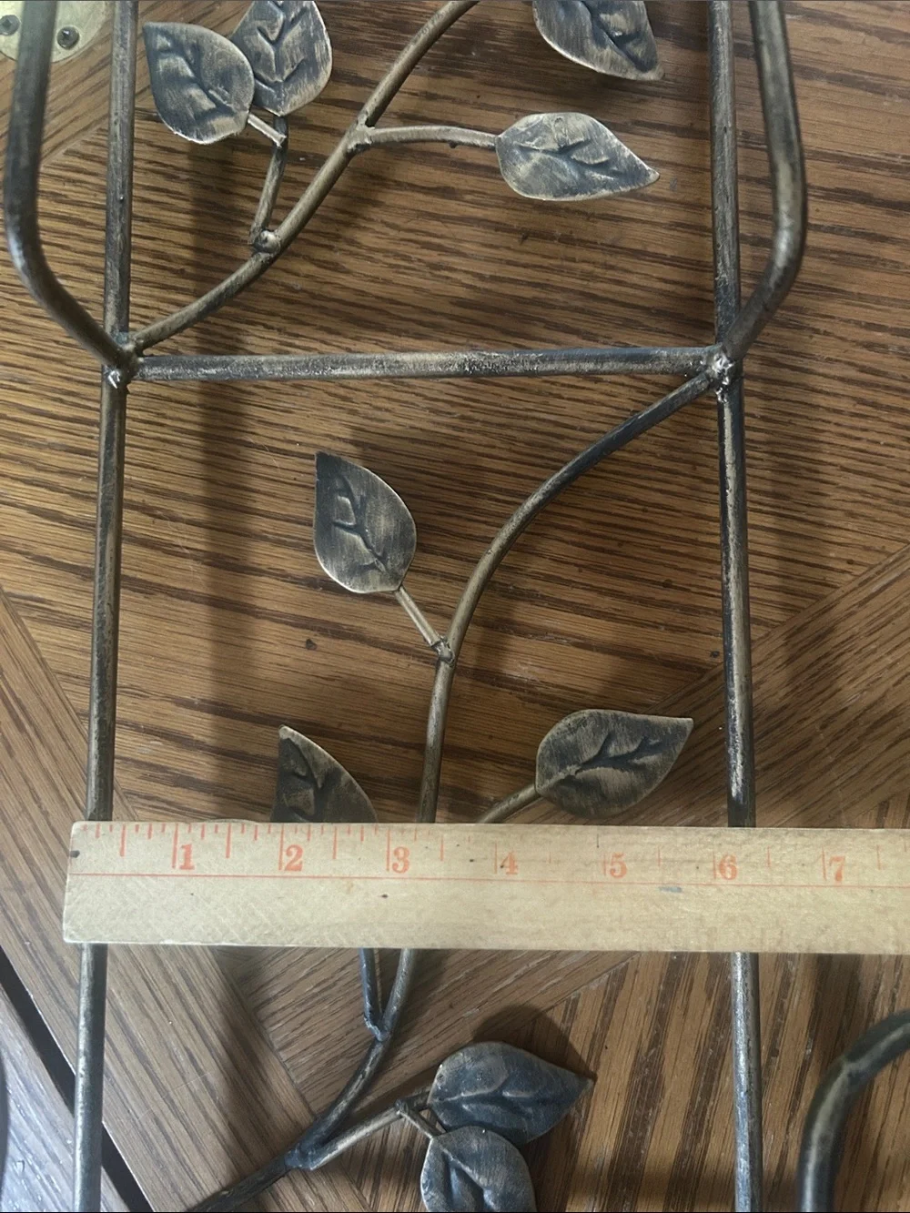 Vintage Wrought Iron Wall Plate Display Rack with Leaf Motif in Aged Bronze